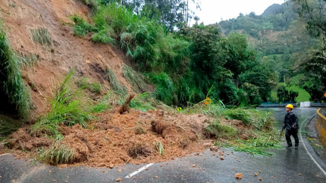 Derrumbe ibagué - calarca