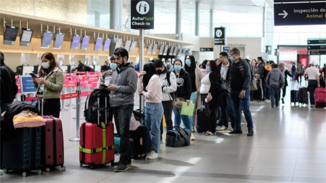 Mejora conectividad aérea de Colombia