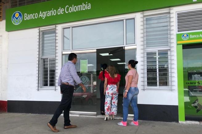 Banco Agrario pide a beneficiarios de programas sociales del Gobierno, consultar la llegada de los recursos antes de acudir a las sedes.