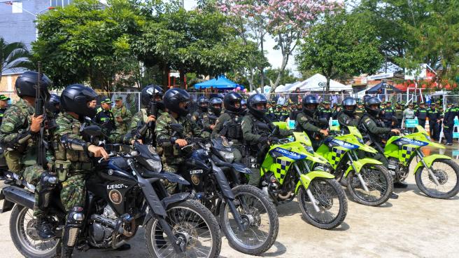 Fuerza Pública en la comuna 7 de Ibagué